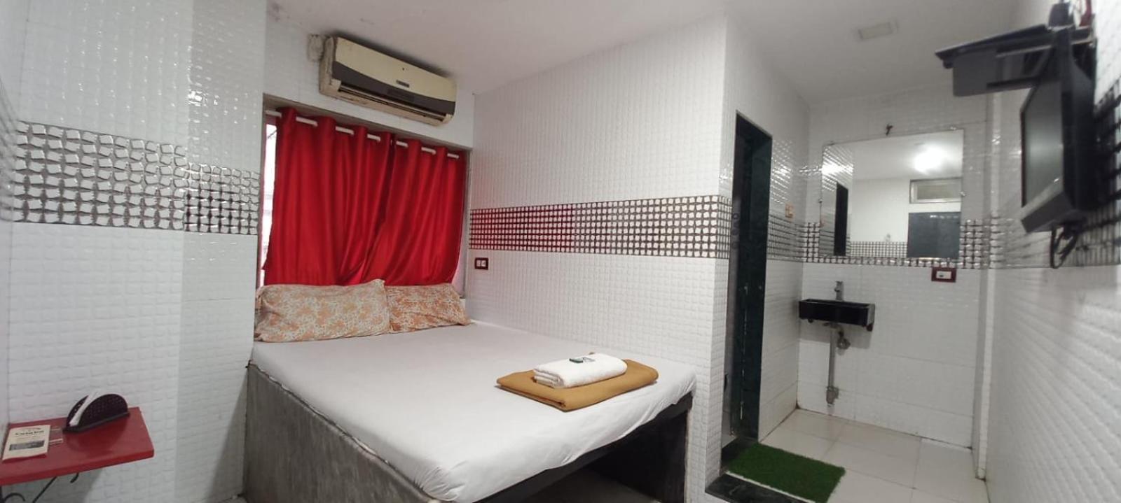 Hotel Janata Mumbai Dış mekan fotoğraf