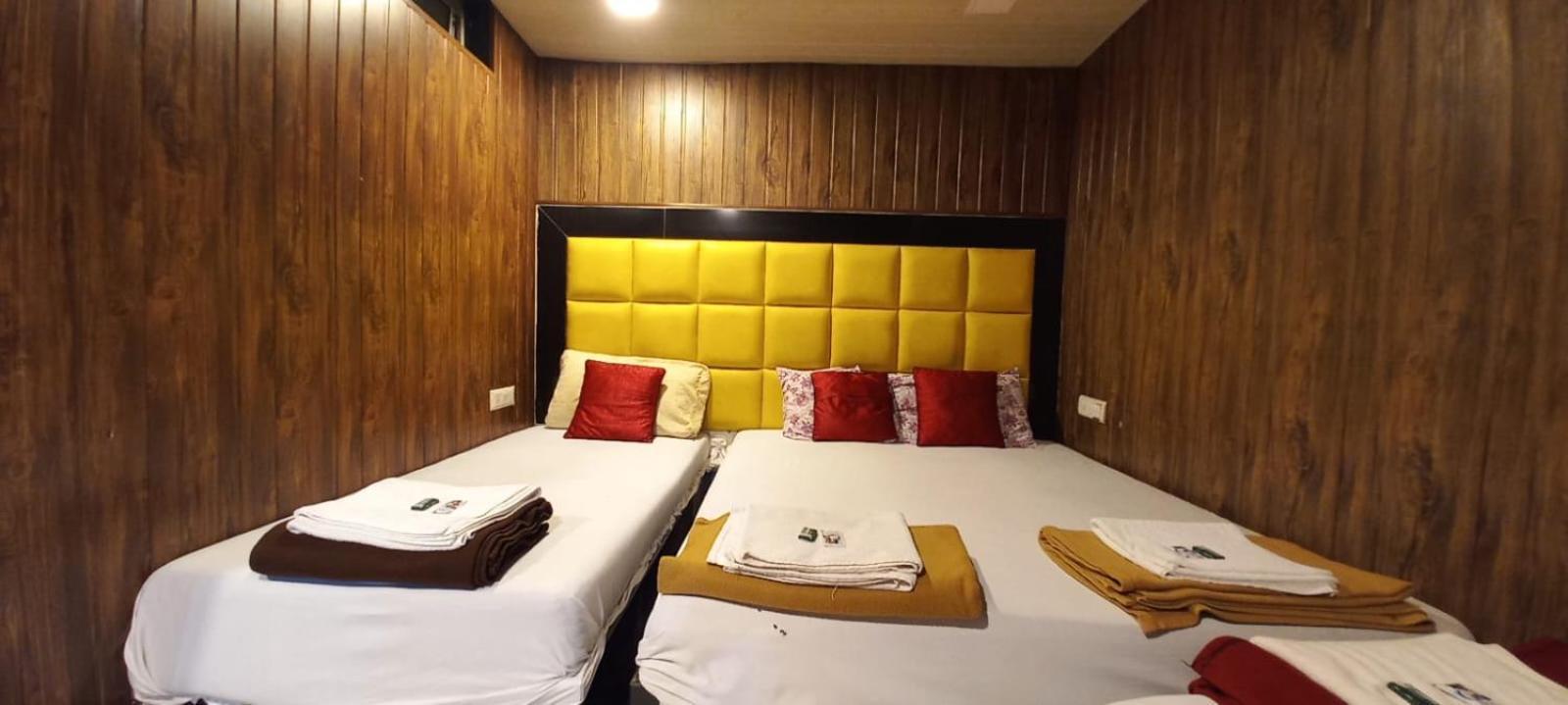 Hotel Janata Mumbai Dış mekan fotoğraf